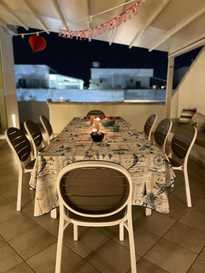 Attico Margherita - La Terrazza Sul Mare Gallipoli Exterior foto